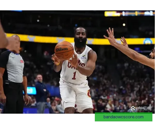 米切尔谈哈登吸引防守压力 艾伦缺阵让莫布利承受巨大压力